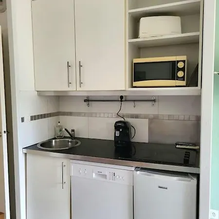 Studio Cabine Cap Esterel Saint-Raphael (Var)